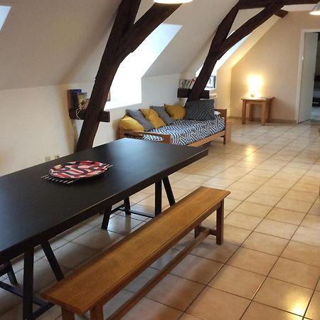 Appartement Spacieux Et Lumineux Au Centre Ville Tonnerre Ngoại thất bức ảnh
